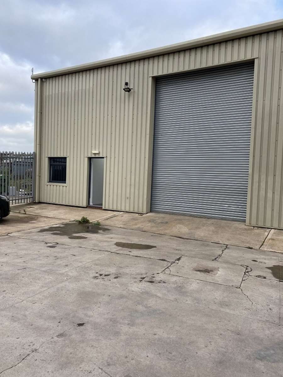 Industrial Unit to let or for sale Telford TF3 3BA,7275sq ft | Boxpod